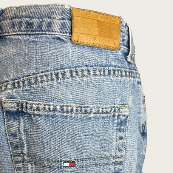 Vintage Tommy Hilfiger Jeans - Cropped Wode Leg - Lt. Wash - Size 12 - Picture 7 of 9